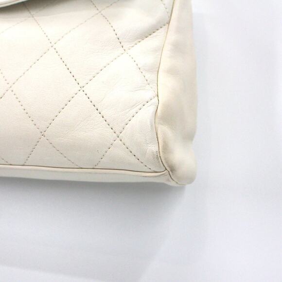 Chanel White Diamond Quilted Stitch Leather Flap Chunky Chain Shoulder Handbag - Picture 4 of 11